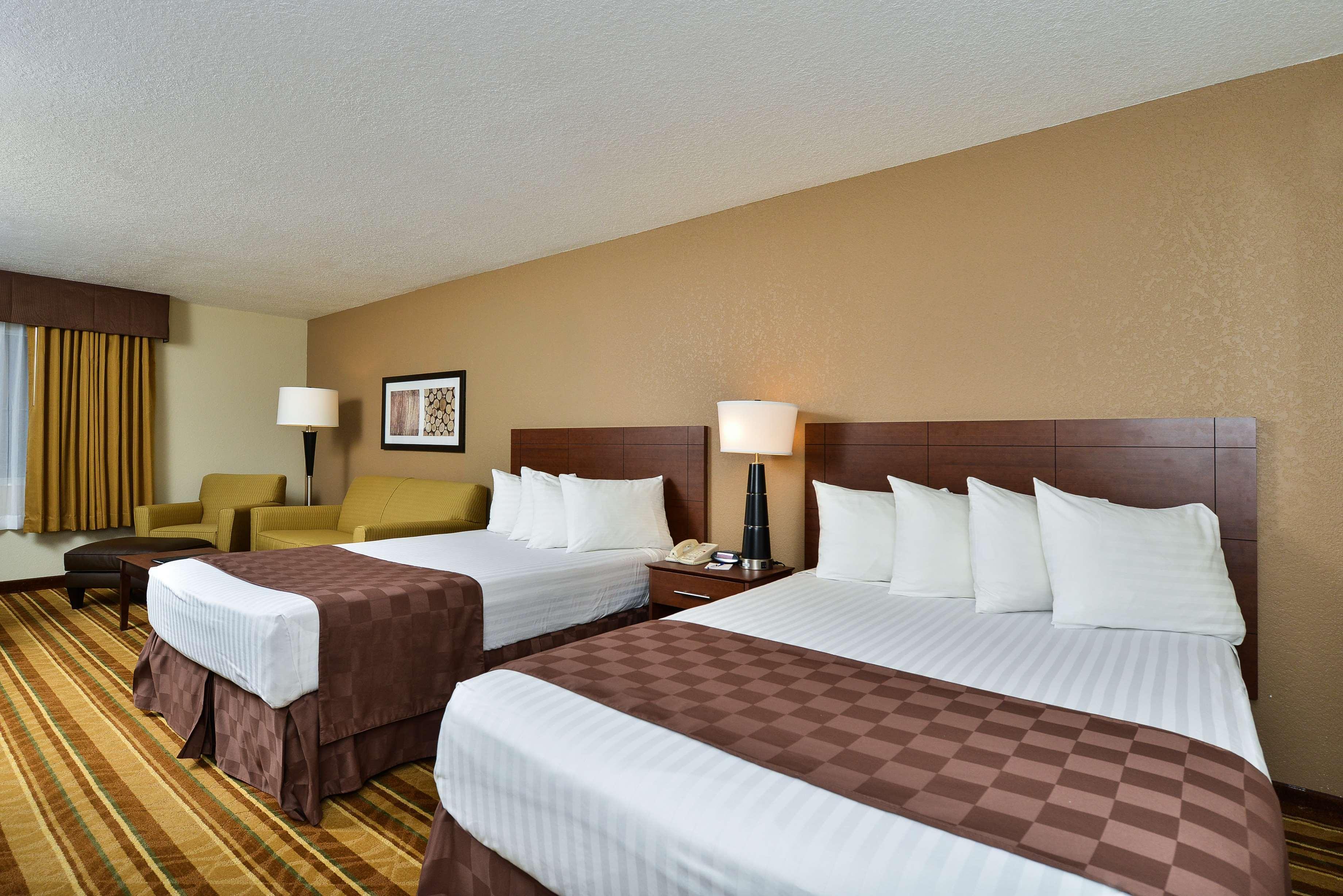 Rock Island Inn & Suites Marshalltown Eksteriør bilde