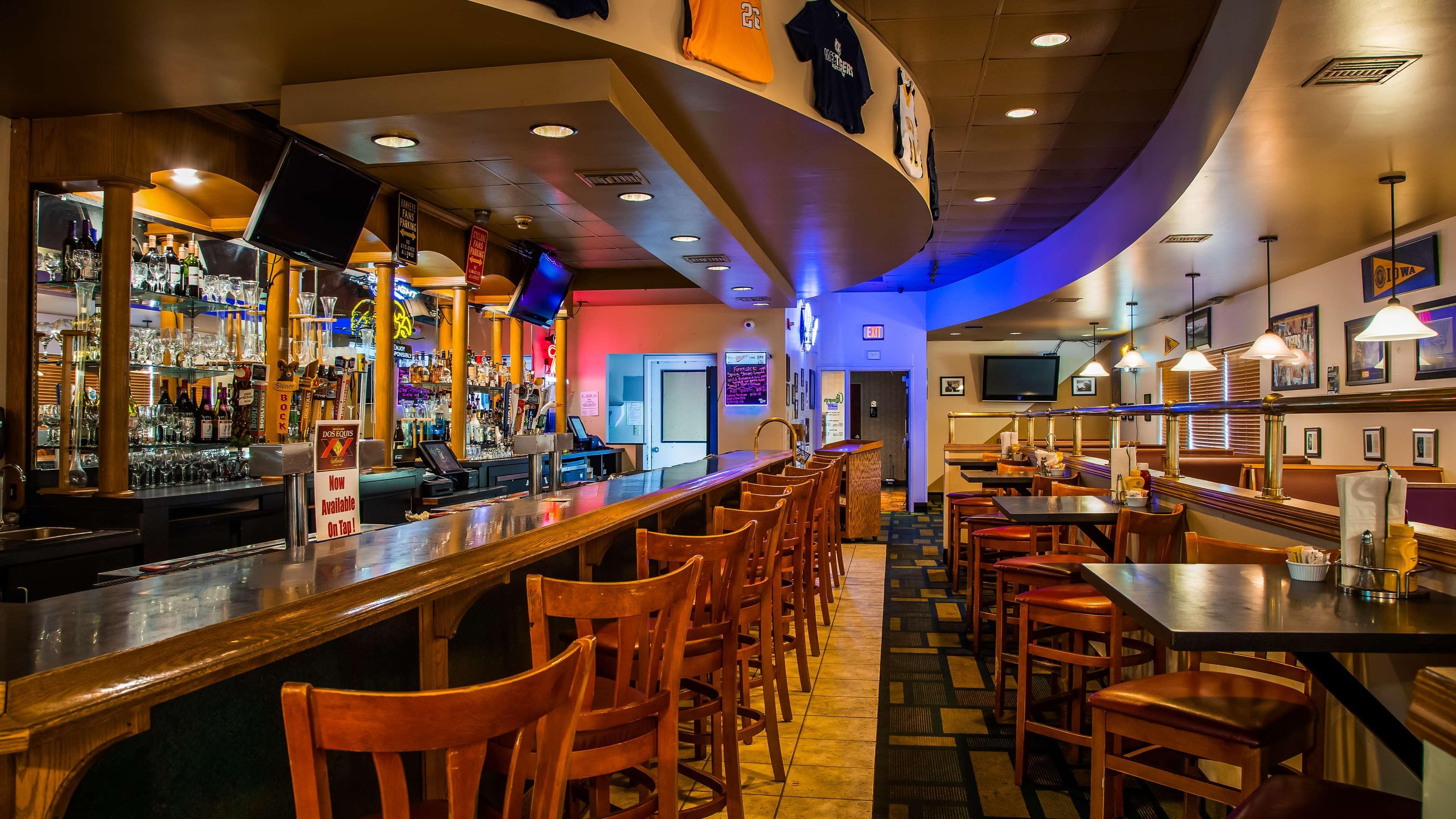 Rock Island Inn & Suites Marshalltown Eksteriør bilde