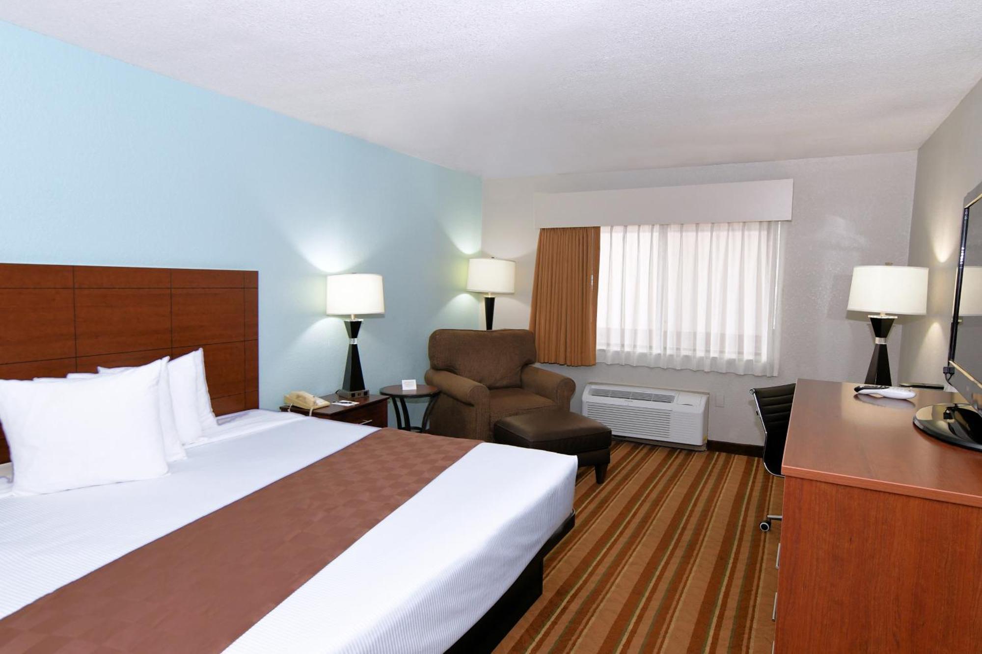 Rock Island Inn & Suites Marshalltown Eksteriør bilde