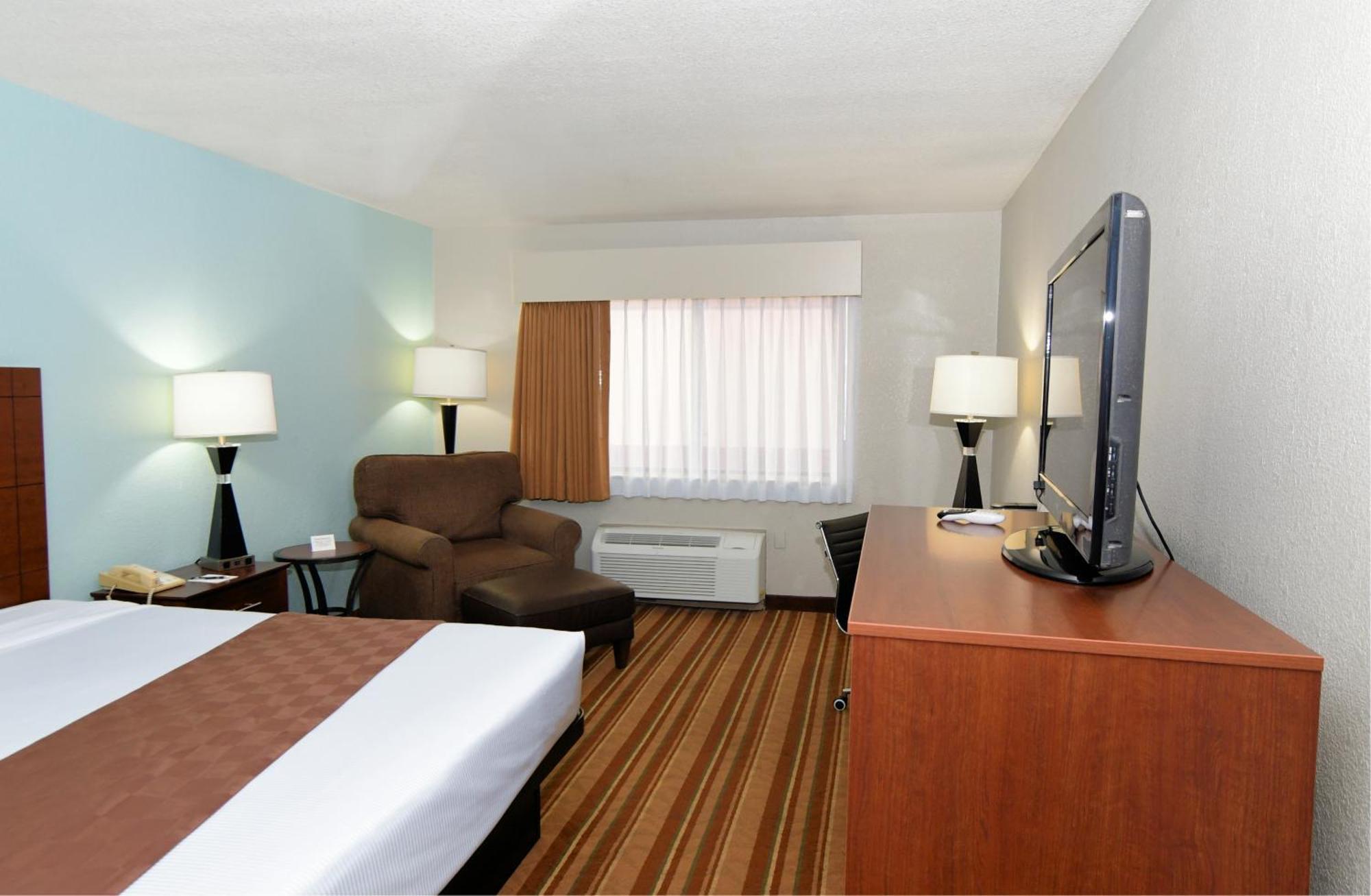 Rock Island Inn & Suites Marshalltown Eksteriør bilde