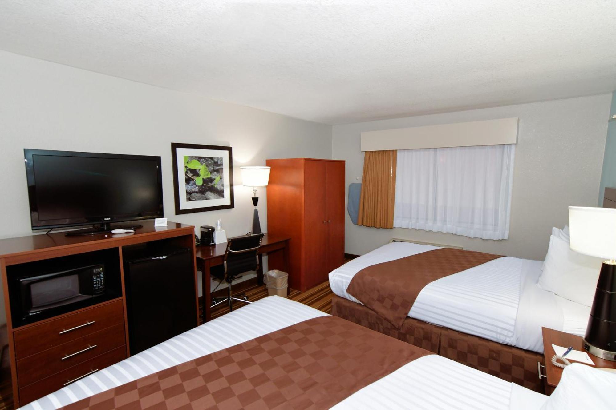 Rock Island Inn & Suites Marshalltown Eksteriør bilde